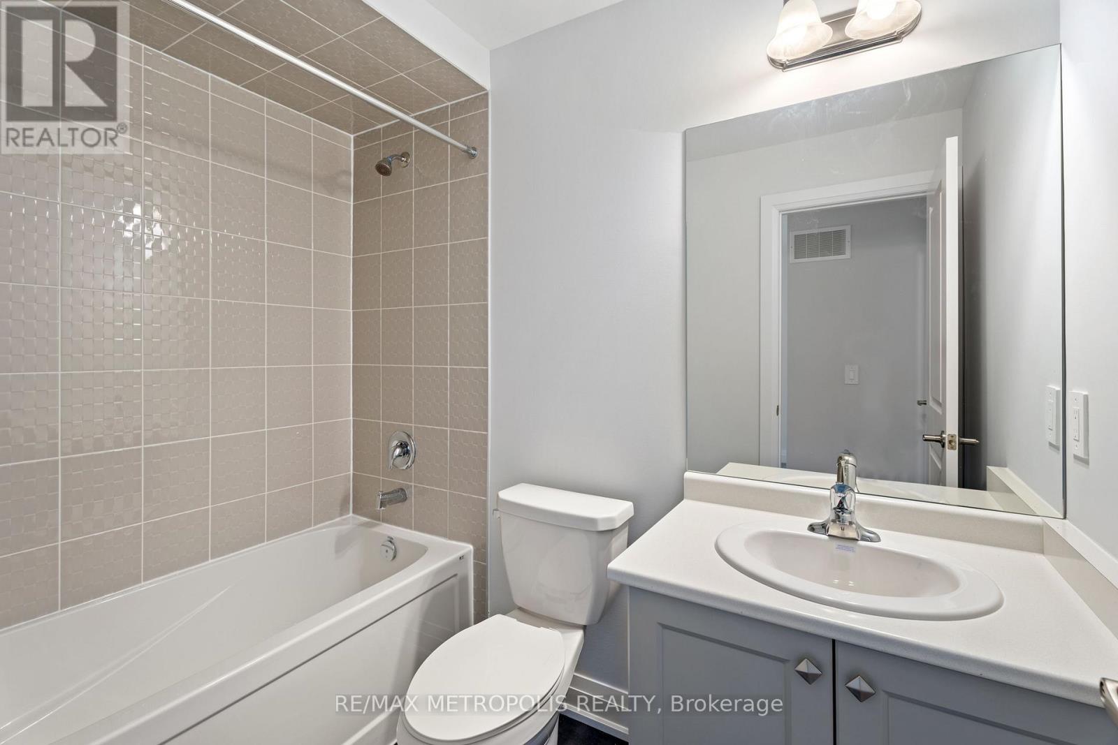 84 Butler Boulevard, Kawartha Lakes (Lindsay), Ontario  K9V 4R1 - Photo 23 - X12023453