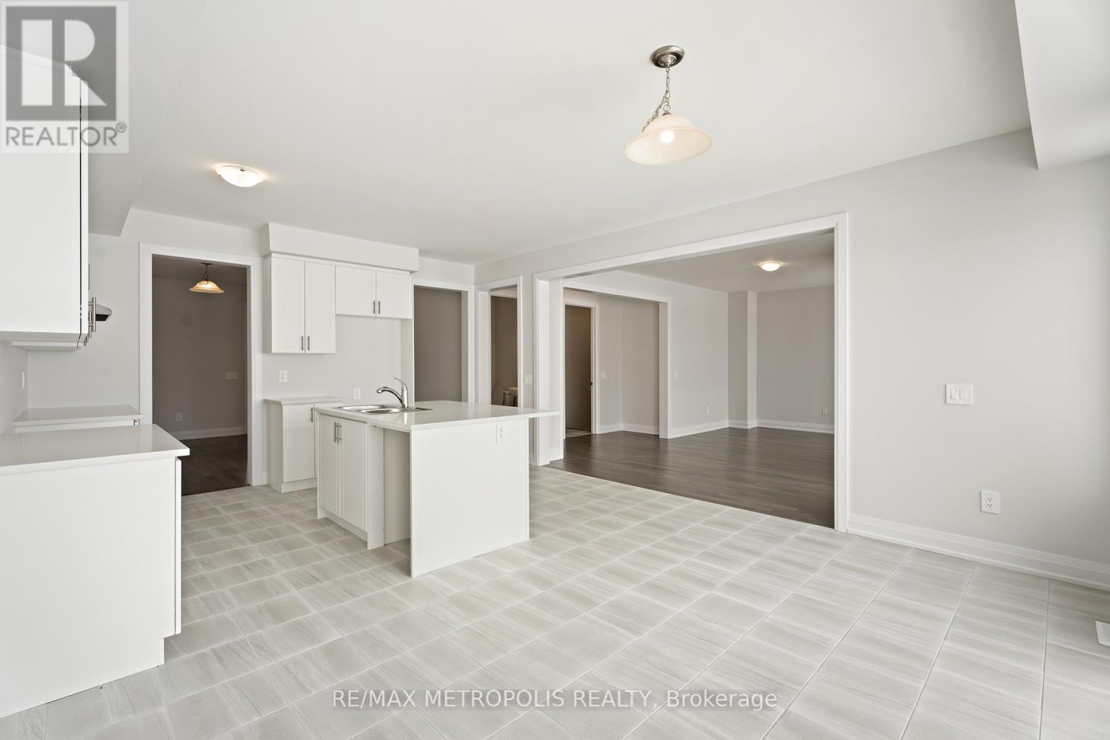 84 Butler Boulevard, Kawartha Lakes (Lindsay), Ontario  K9V 4R1 - Photo 8 - X12023453