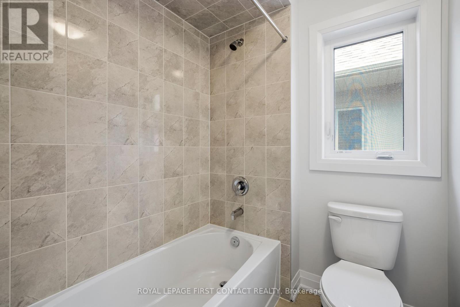 25 Corley Street, Kawartha Lakes (Lindsay), Ontario  K9V 6C2 - Photo 24 - X12023495