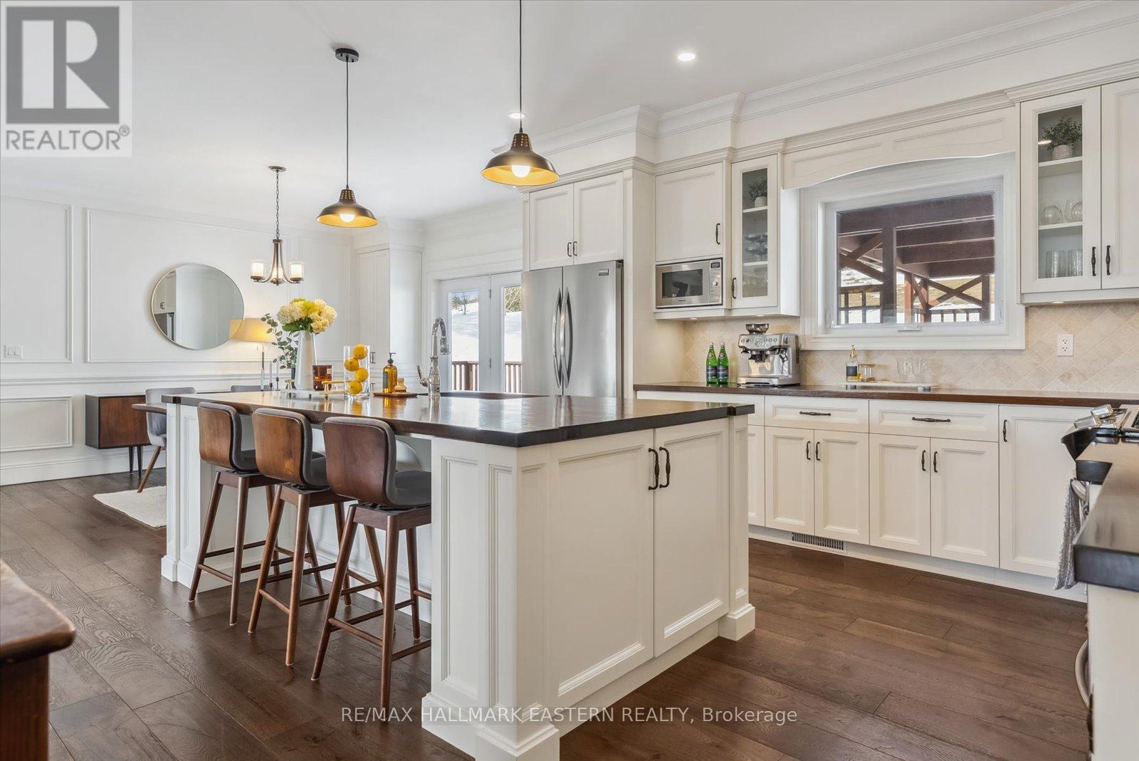 23 Woodland Trail, Kawartha Lakes (Manvers), Ontario  L0A 1A0 - Photo 14 - X12023768