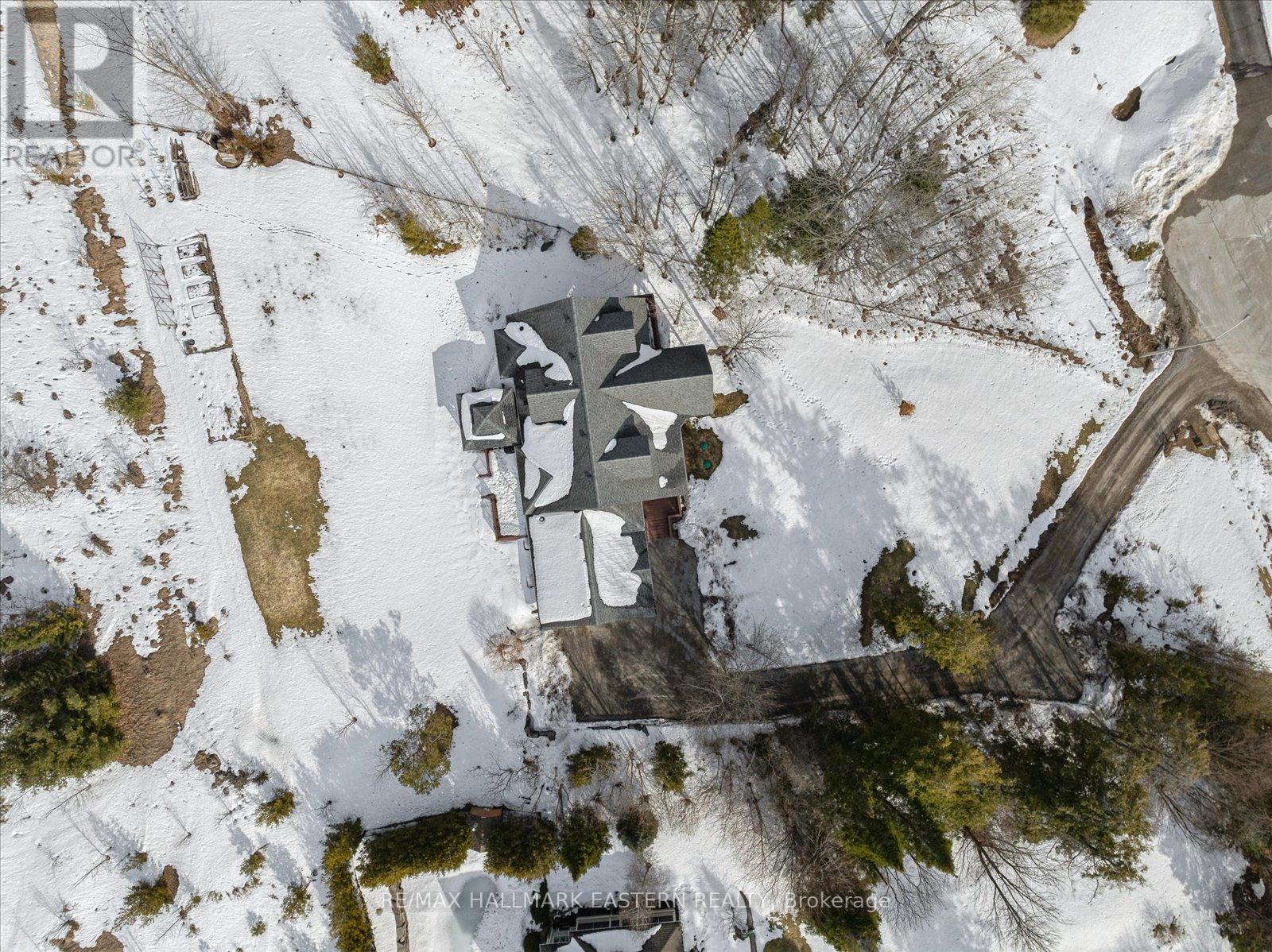 23 Woodland Trail, Kawartha Lakes (Manvers), Ontario  L0A 1A0 - Photo 39 - X12023768