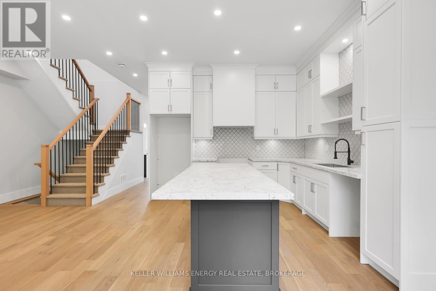 13 Union Street, Cavan Monaghan (Millbrook Village), Ontario  L0A 1G0 - Photo 1 - X12024359