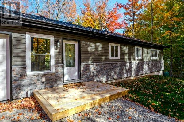 2 East Street, Kawartha Lakes (Manvers), Ontario  L0A 1A0 - Photo 18 - X12024432