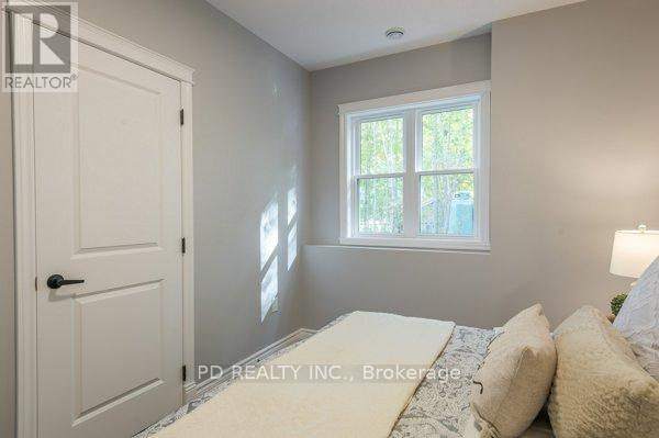 2 East Street, Kawartha Lakes (Manvers), Ontario  L0A 1A0 - Photo 19 - X12024432