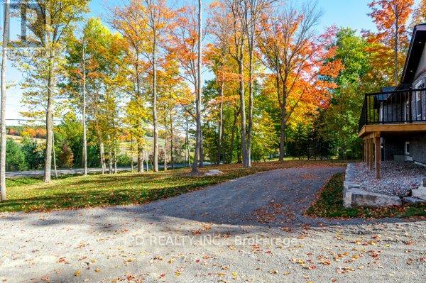 2 East Street, Kawartha Lakes (Manvers), Ontario  L0A 1A0 - Photo 26 - X12024432