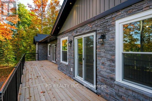 2 East Street, Kawartha Lakes (Manvers), Ontario  L0A 1A0 - Photo 32 - X12024432