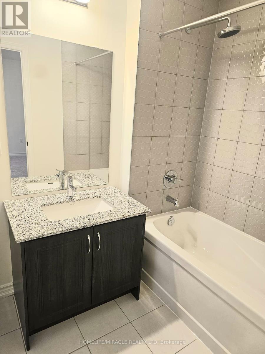 101 Golden Meadows Drive, Otonabee-South Monaghan, Ontario  K9J 0K8 - Photo 9 - X12024693