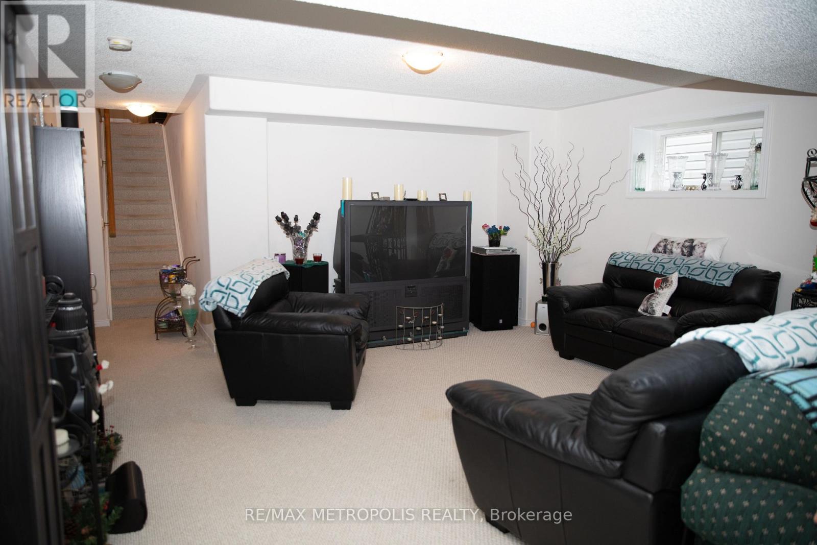 14 Lisbeth Crescent, Kawartha Lakes (Lindsay), Ontario  K9V 0B7 - Photo 34 - X12024813