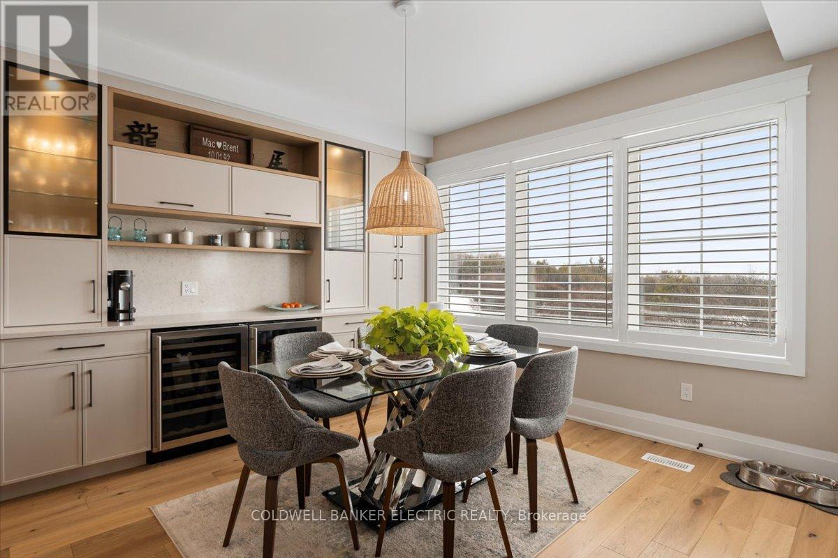 78 York Drive, Peterborough North (North), Ontario  K9K 0H7 - Photo 11 - X12025404