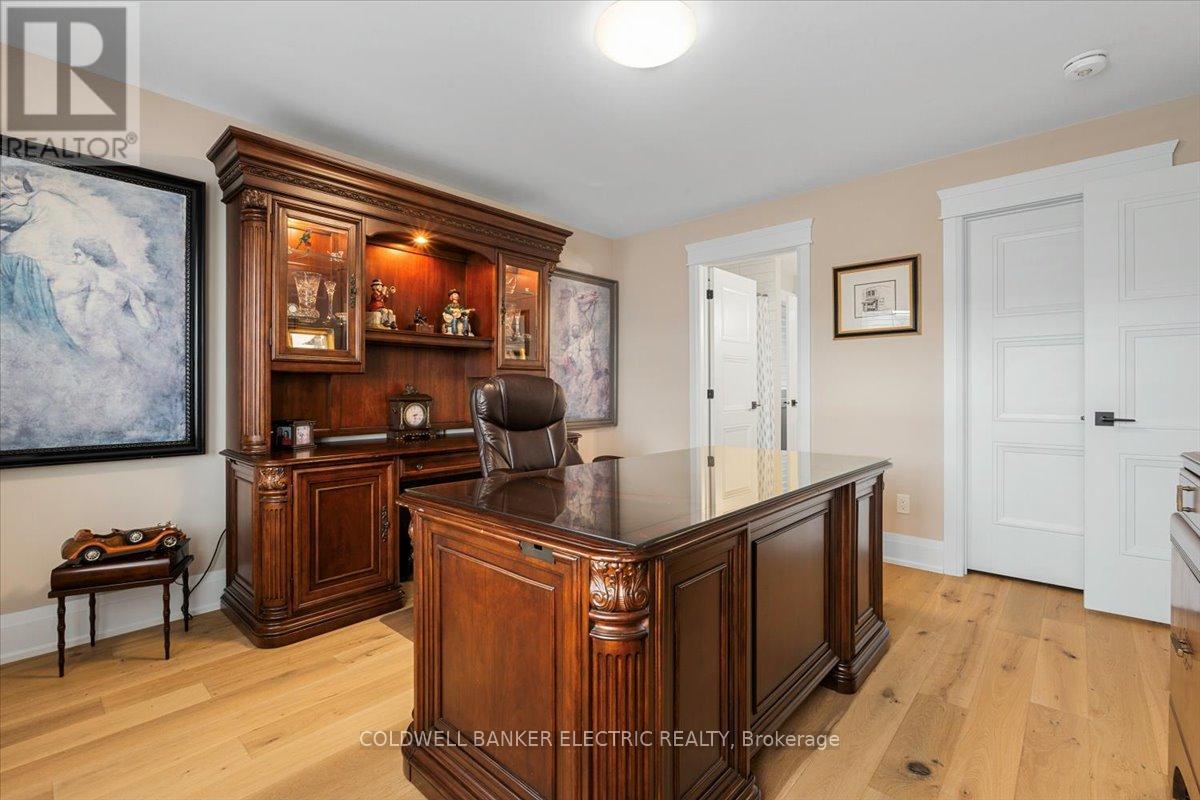 78 York Drive, Peterborough North (North), Ontario  K9K 0H7 - Photo 34 - X12025404