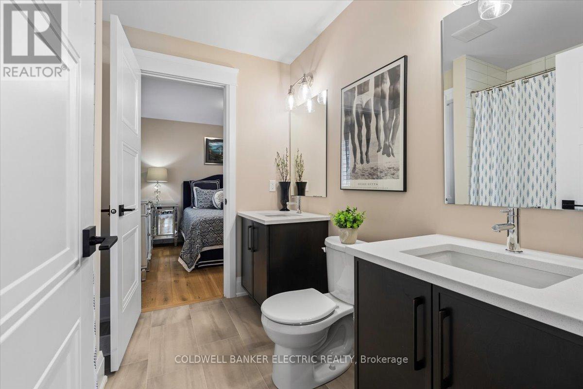 78 York Drive, Peterborough North (North), Ontario  K9K 0H7 - Photo 35 - X12025404
