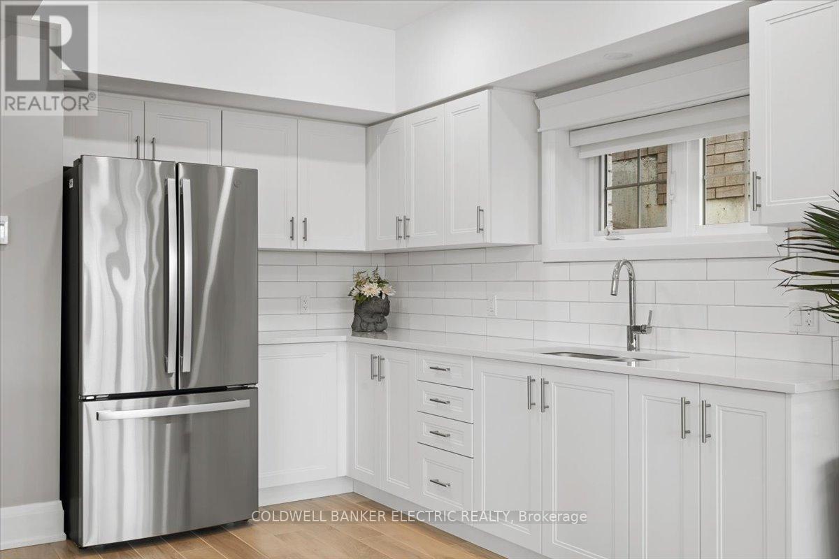 78 York Drive, Peterborough North (North), Ontario  K9K 0H7 - Photo 44 - X12025404