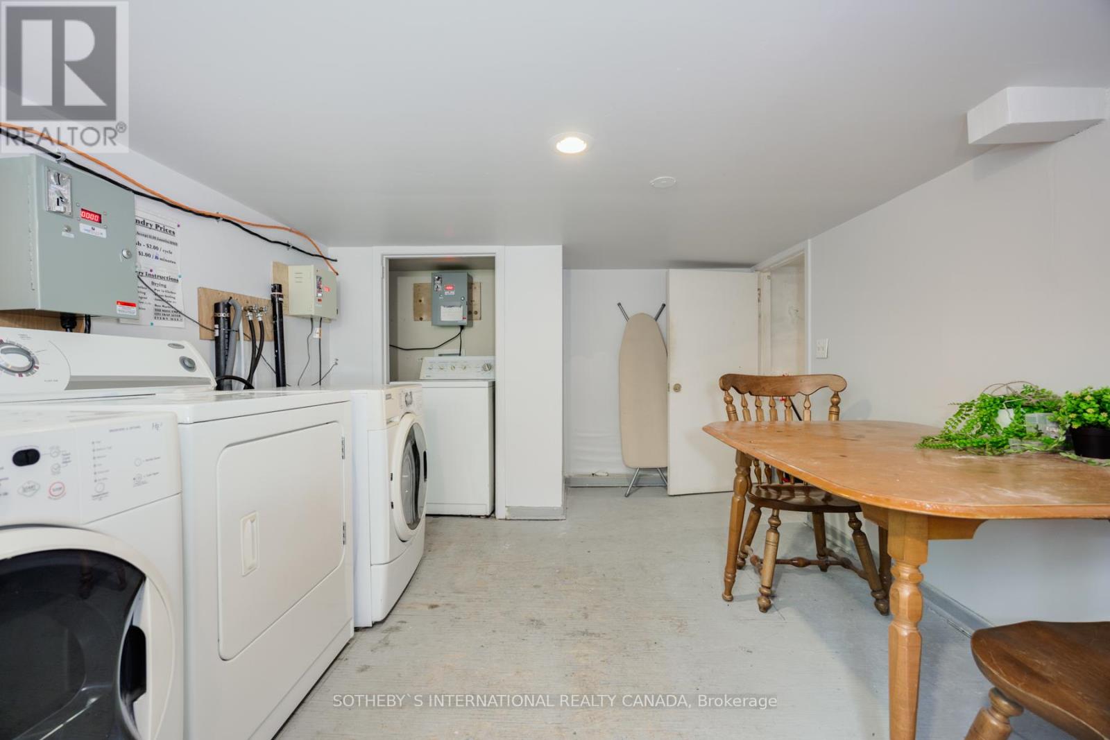 84 Durham Street W, Kawartha Lakes (Lindsay), Ontario  K9V 2P9 - Photo 35 - X12026221