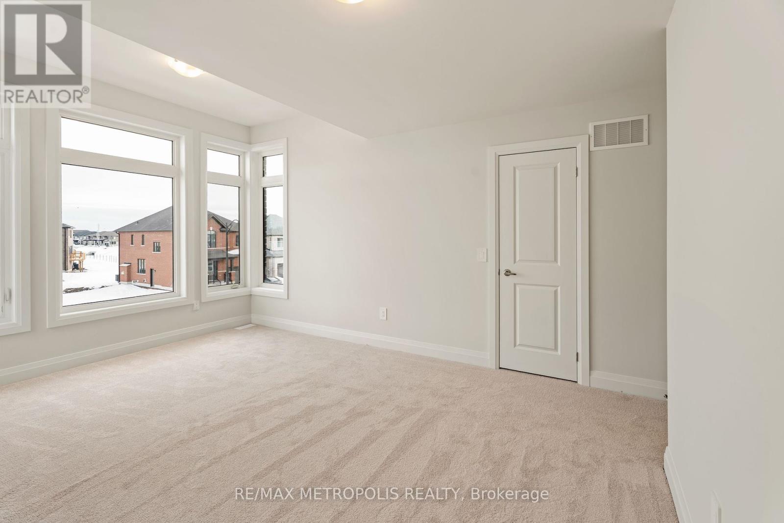 110 Butler Boulevard, Kawartha Lakes (Lindsay), Ontario  K9V 6A9 - Photo 42 - X12026826
