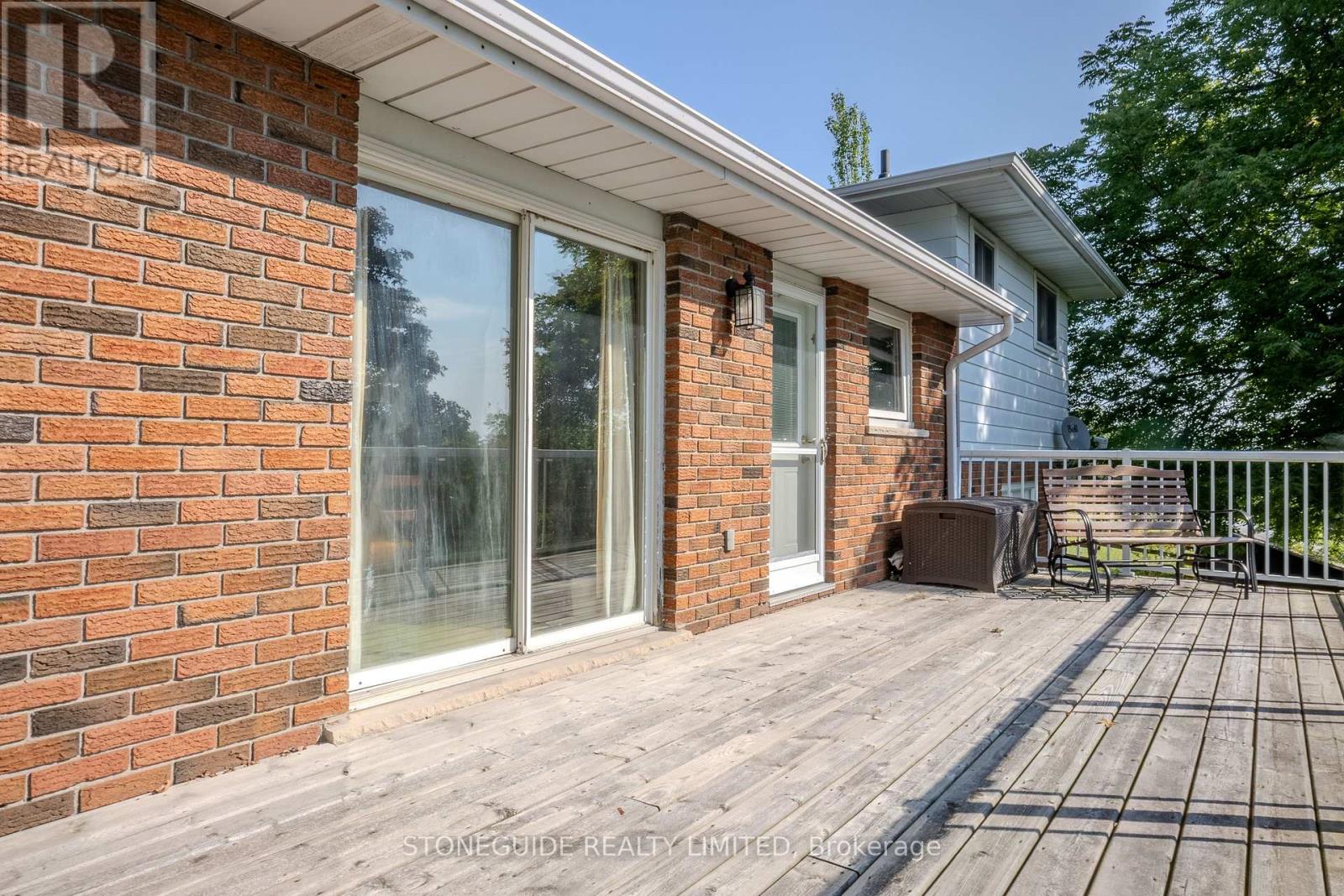 527 Lily Lake Road, Selwyn, Ontario  K9J 6X3 - Photo 13 - X12027097