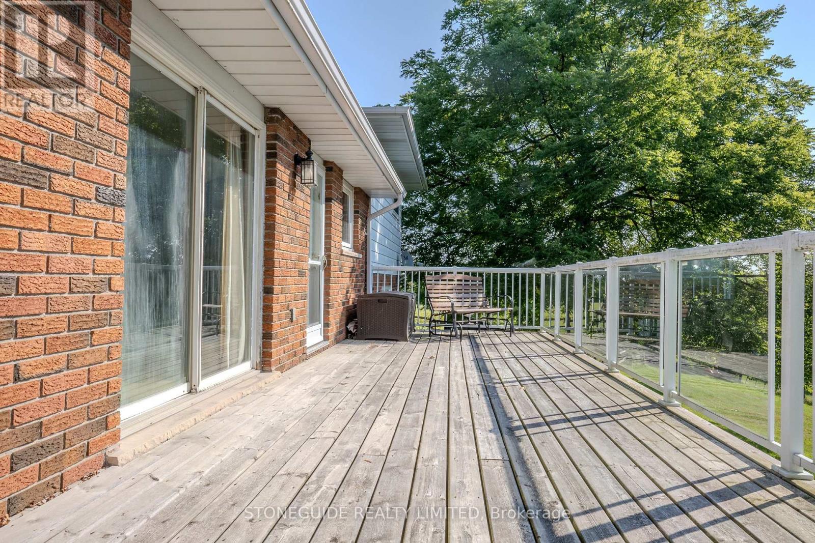 527 Lily Lake Road, Selwyn, Ontario  K9J 6X3 - Photo 14 - X12027097