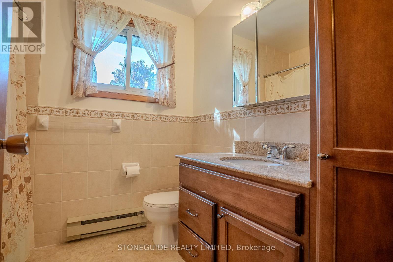 527 Lily Lake Road, Selwyn, Ontario  K9J 6X3 - Photo 18 - X12027097
