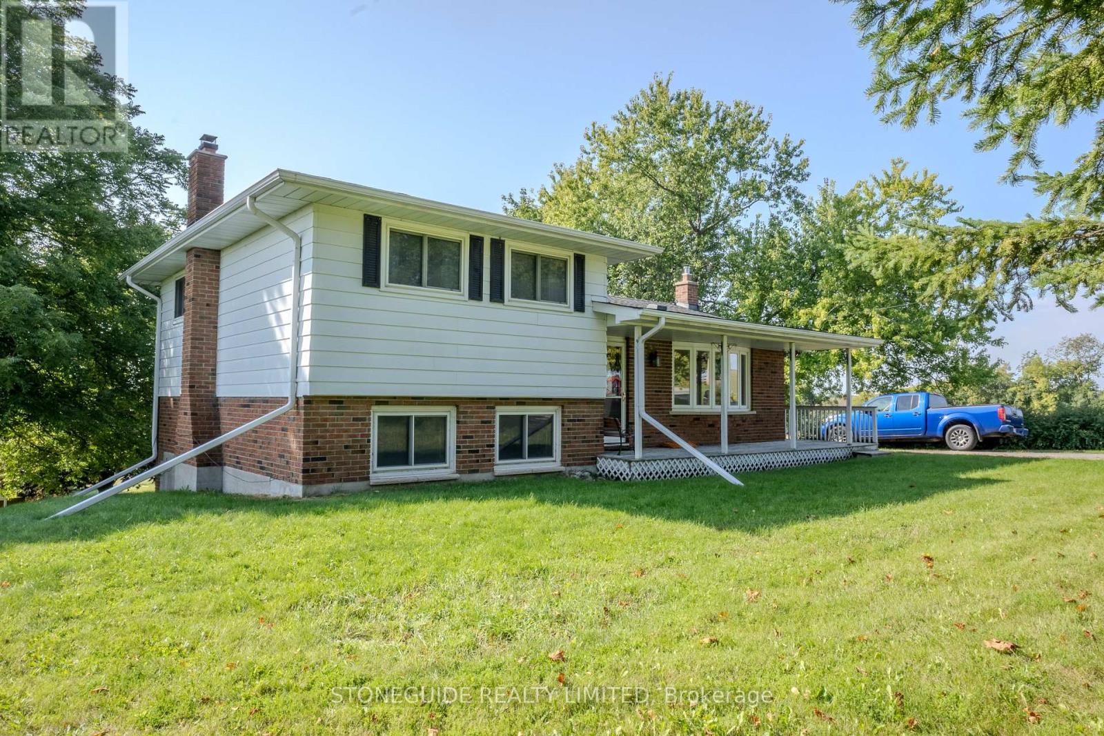 527 Lily Lake Road, Selwyn, Ontario  K9J 6X3 - Photo 2 - X12027097