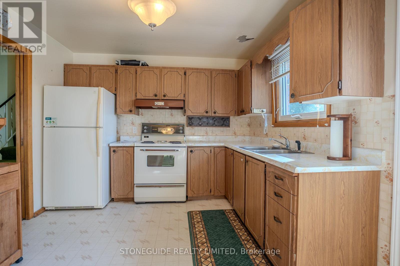 527 Lily Lake Road, Selwyn, Ontario  K9J 6X3 - Photo 9 - X12027097