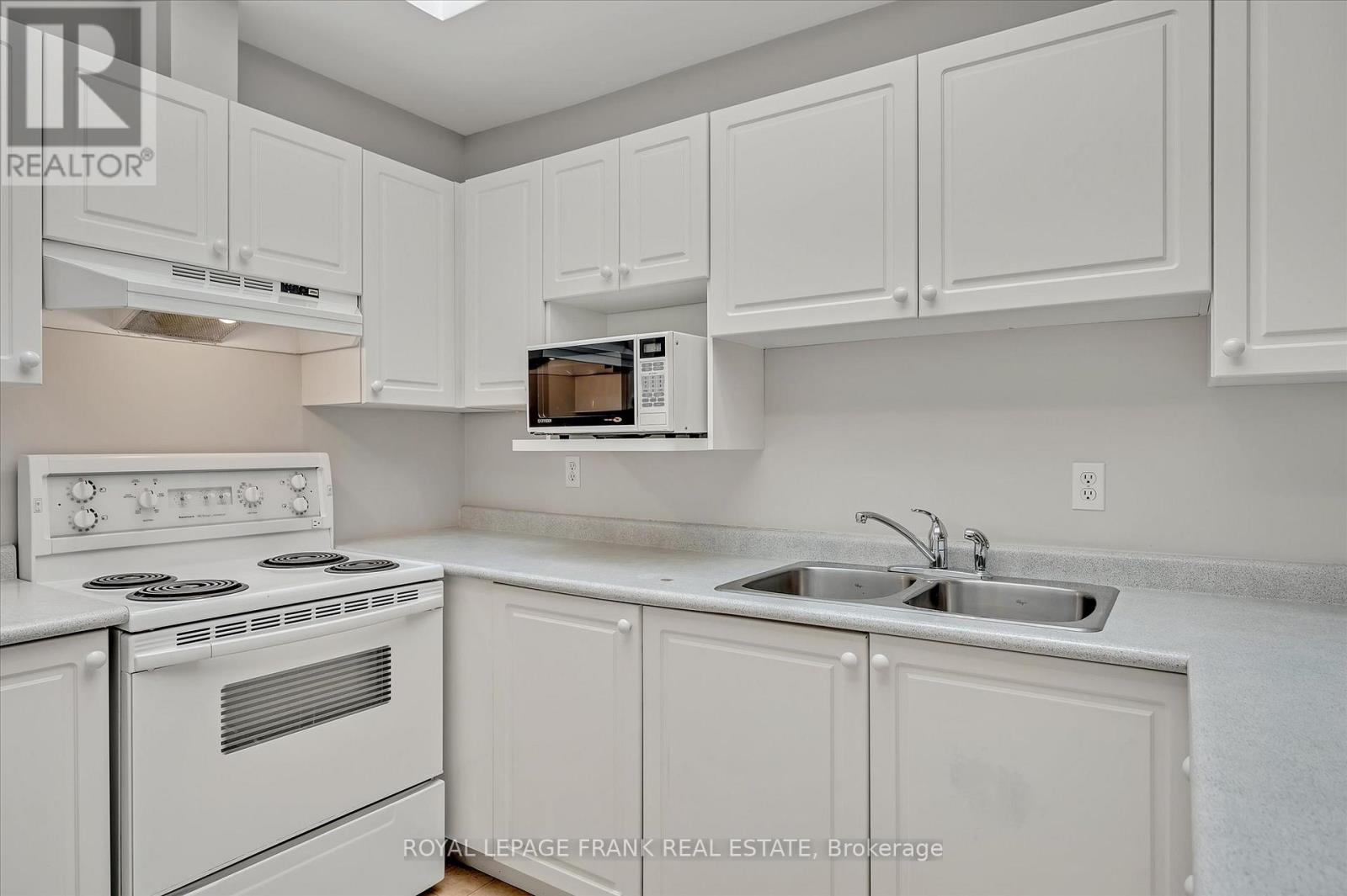 7 - 43 Charles Court, Selwyn, Ontario  K0L 2H0 - Photo 10 - X12027988