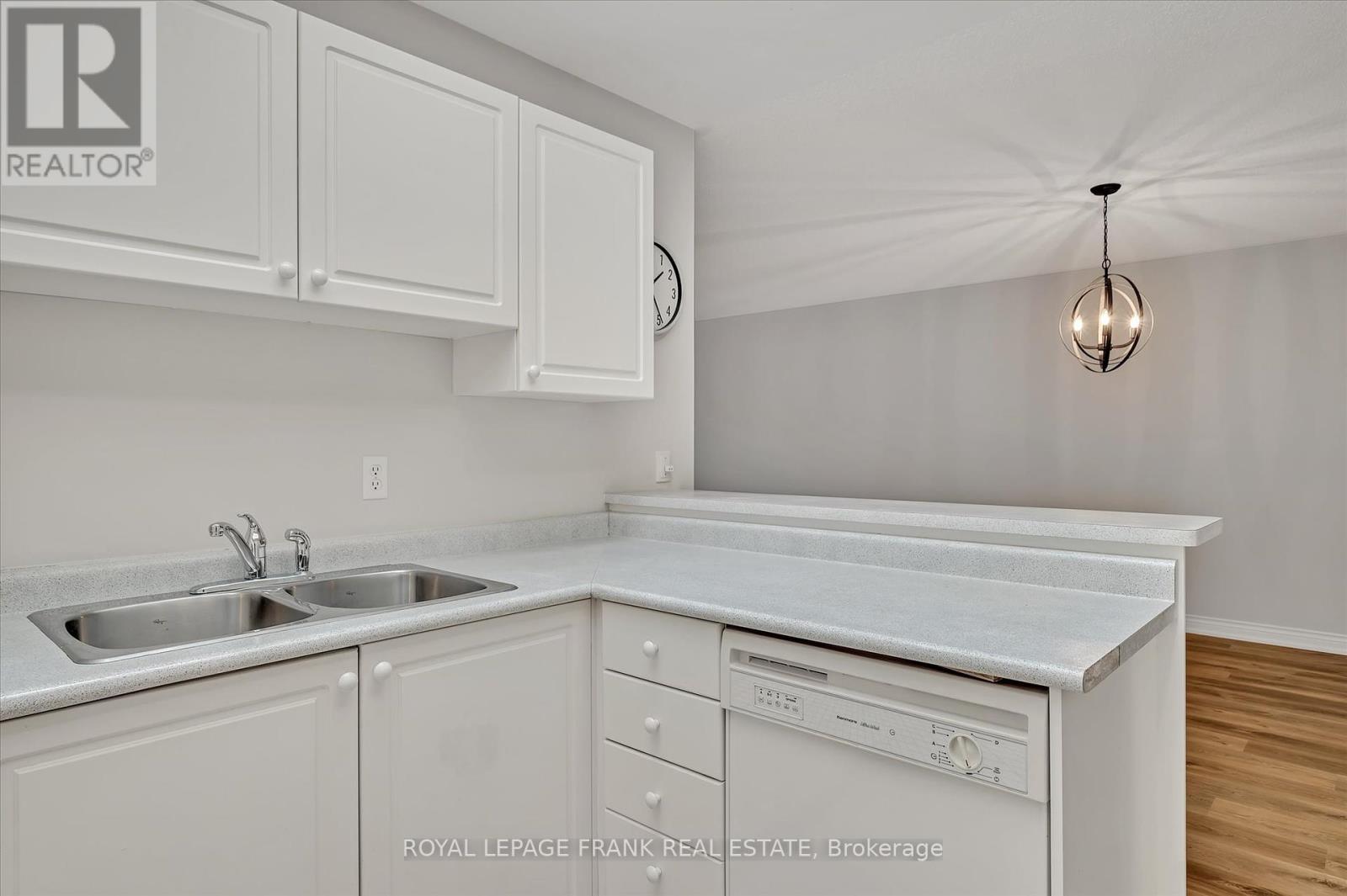 7 - 43 Charles Court, Selwyn, Ontario  K0L 2H0 - Photo 11 - X12027988