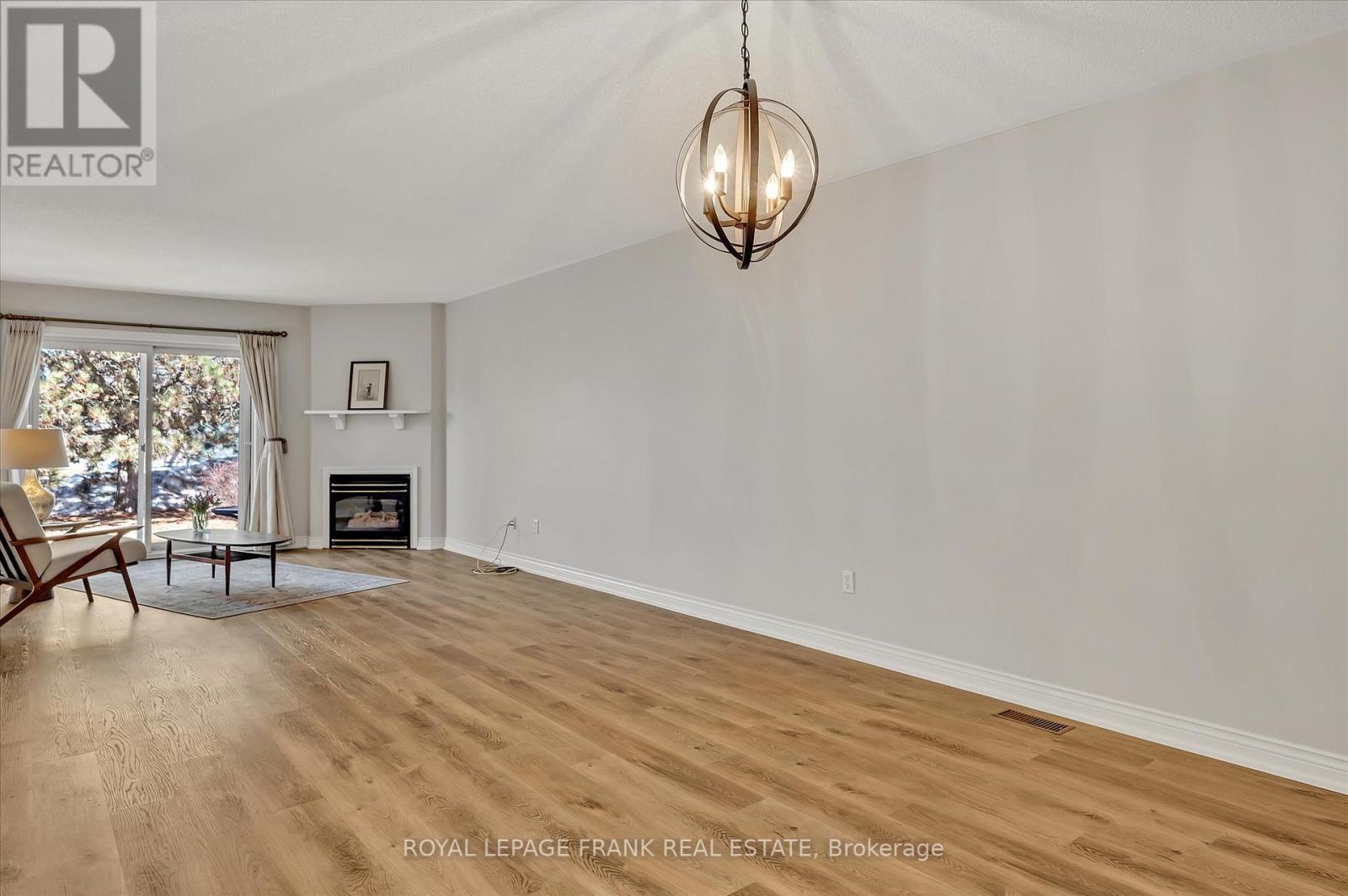 7 - 43 Charles Court, Selwyn, Ontario  K0L 2H0 - Photo 14 - X12027988