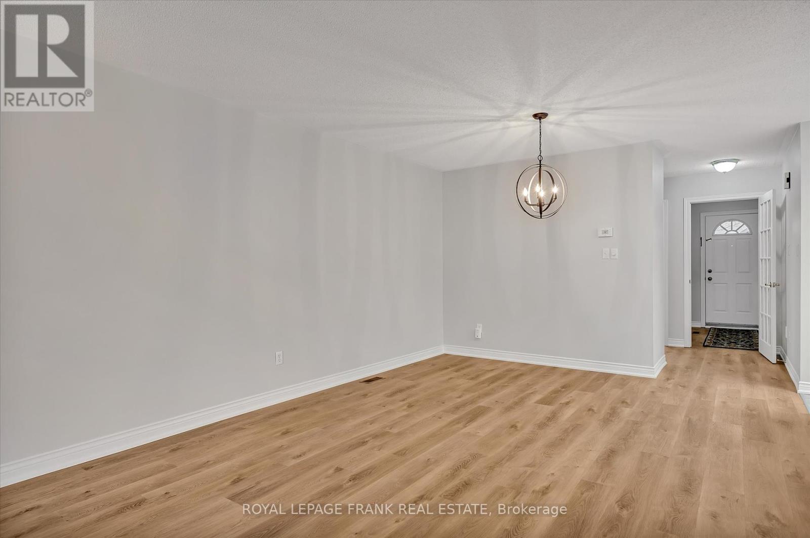 7 - 43 Charles Court, Selwyn, Ontario  K0L 2H0 - Photo 17 - X12027988