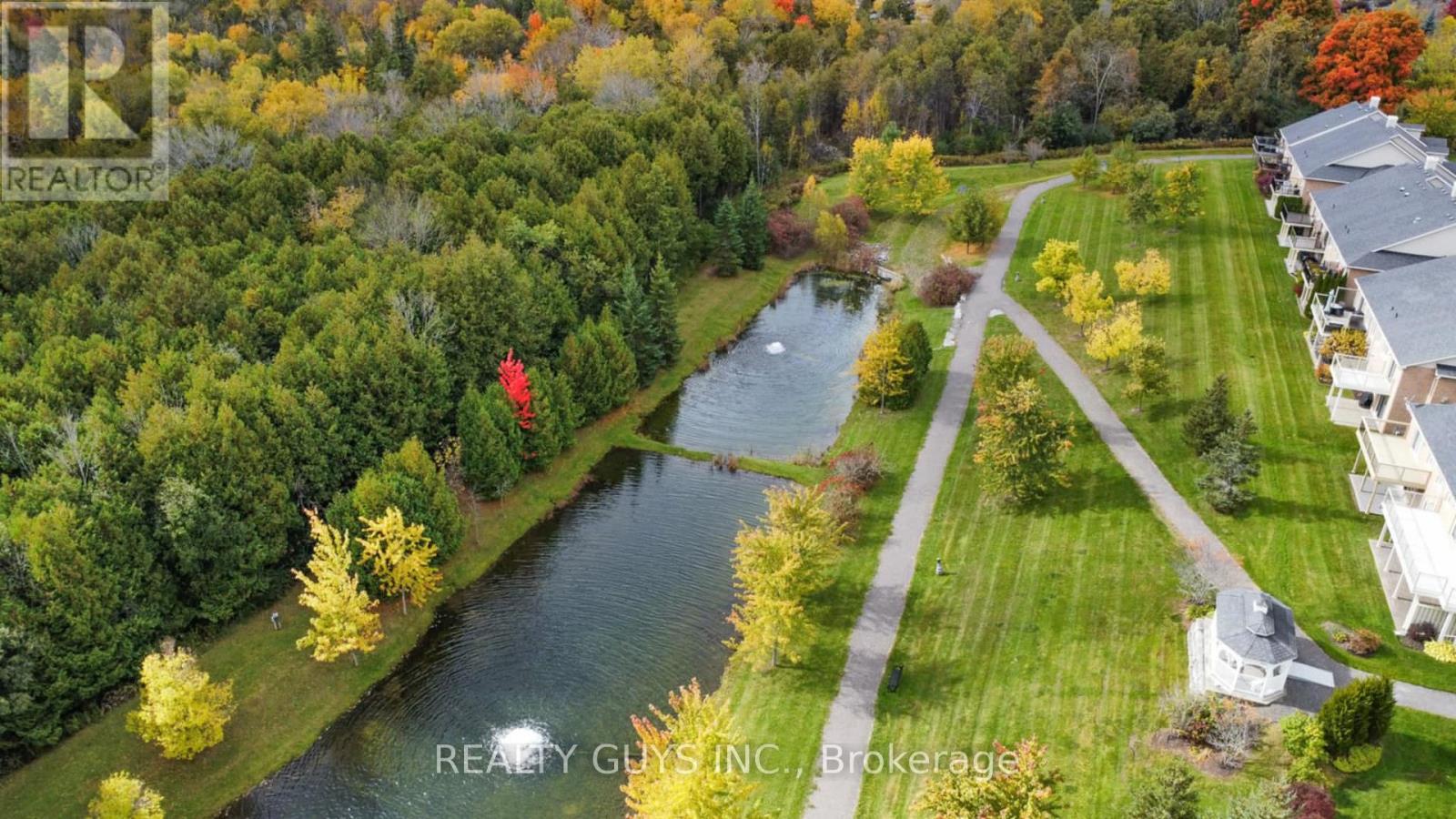 98 Village Crescent, Peterborough West (South), Ontario  K9J 0A9 - Photo 8 - X12028155