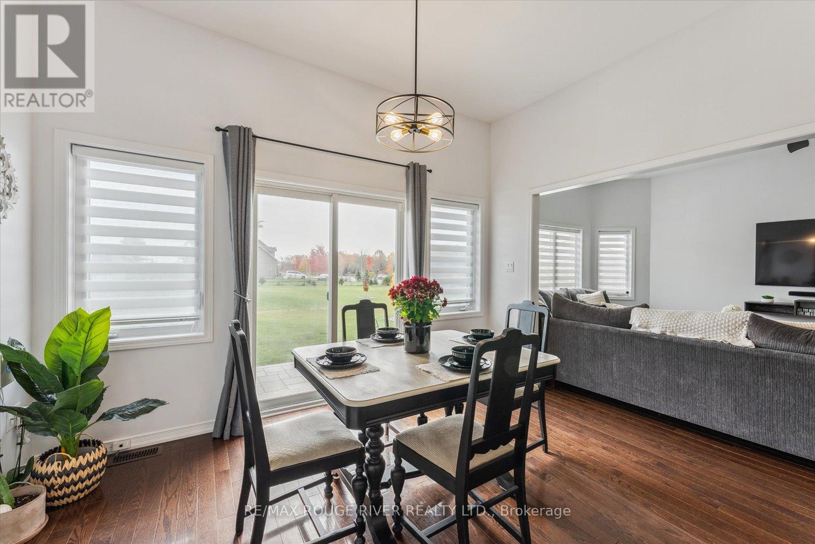 73 Songbird Crescent, Kawartha Lakes (Ops), Ontario  K9V 0A9 - Photo 16 - X12028325