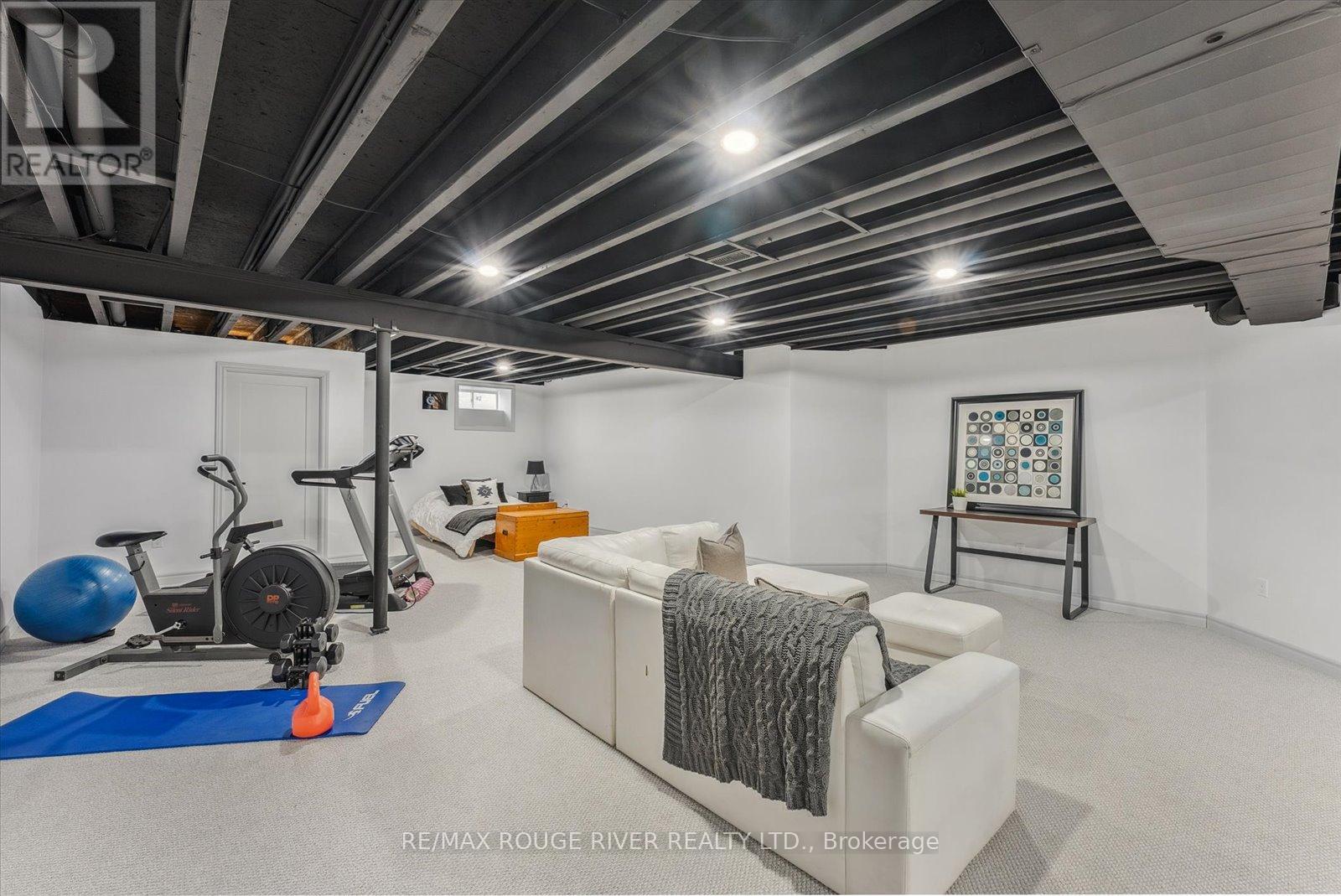 73 Songbird Crescent, Kawartha Lakes (Ops), Ontario  K9V 0A9 - Photo 29 - X12028325