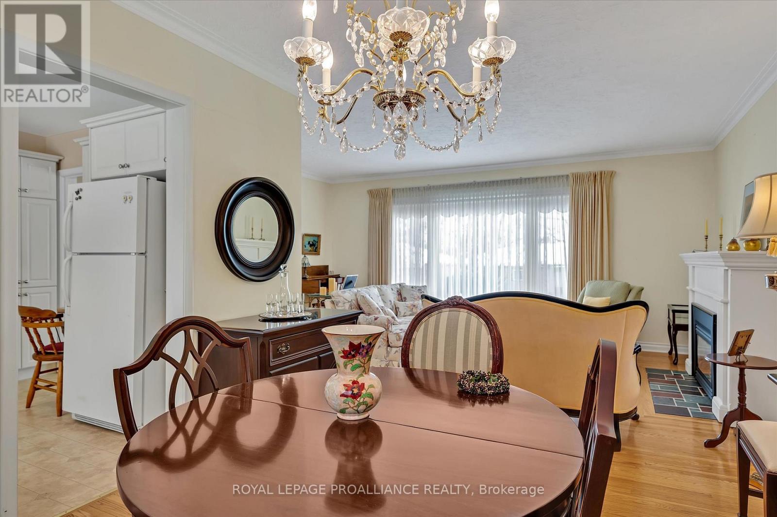 114 O'carroll Avenue, Peterborough North (South), Ontario  K9H 4V3 - Photo 16 - X12028761