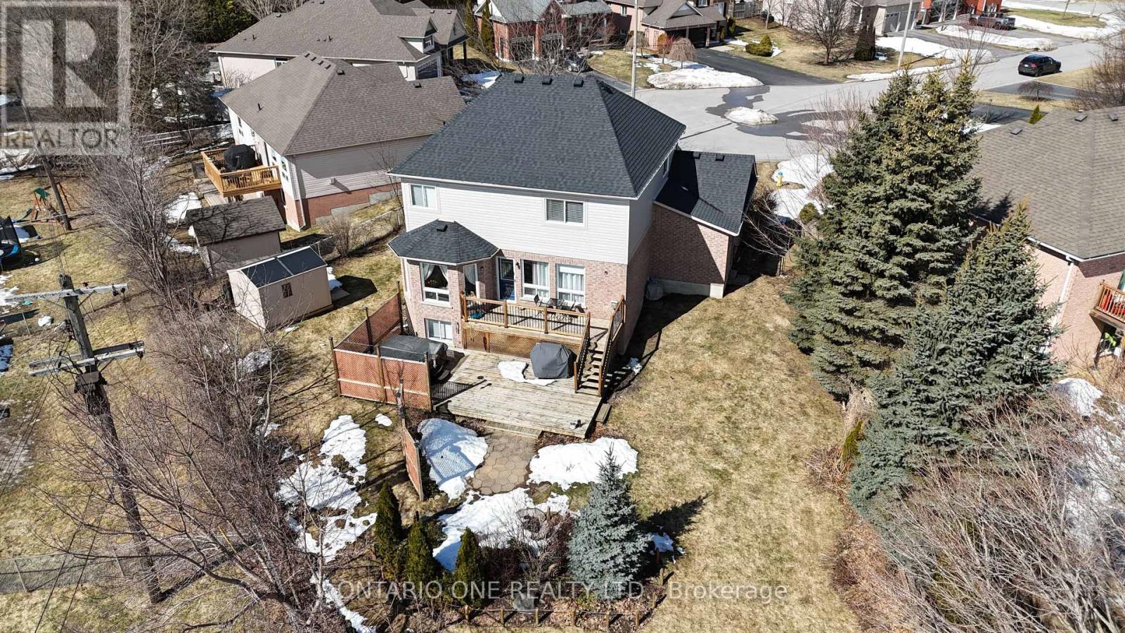 16 Wood Court, Kawartha Lakes (Lindsay), Ontario  K9V 6J4 - Photo 35 - X12030619