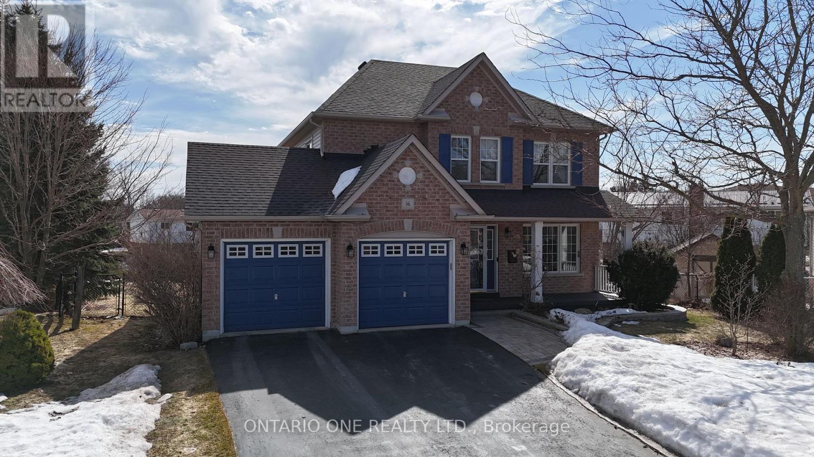 16 Wood Court, Kawartha Lakes (Lindsay), Ontario  K9V 6J4 - Photo 4 - X12030619