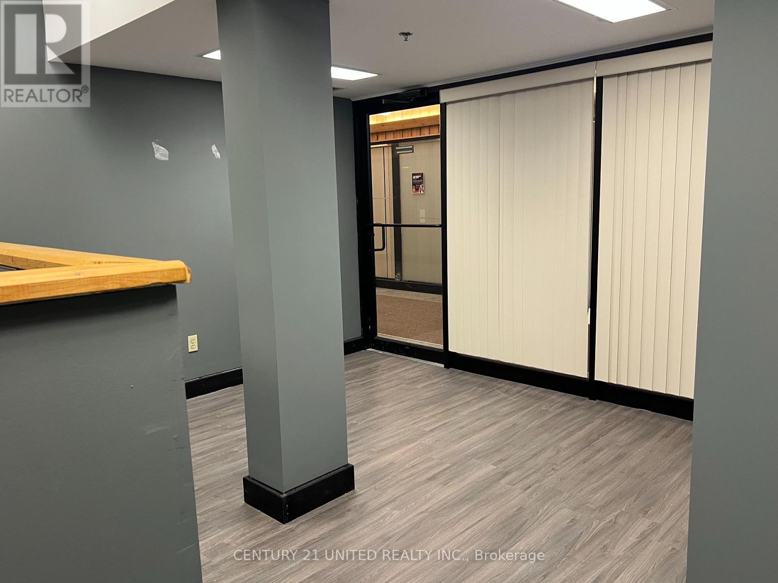 109 - 159 King Street N, Peterborough (Town Ward 3), Ontario  K9J 2R8 - Photo 2 - X12030727