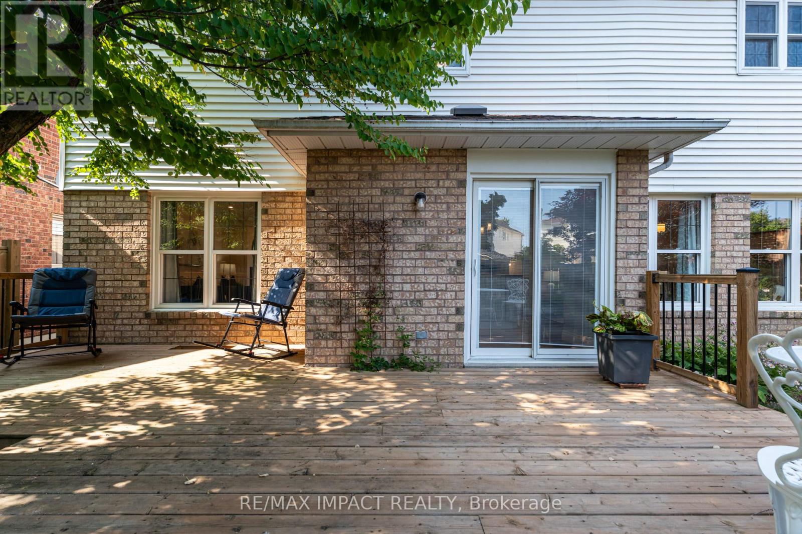 76 Foster Creek Drive, Clarington (Newcastle), Ontario  L1B 1G5 - Photo 35 - E12031086