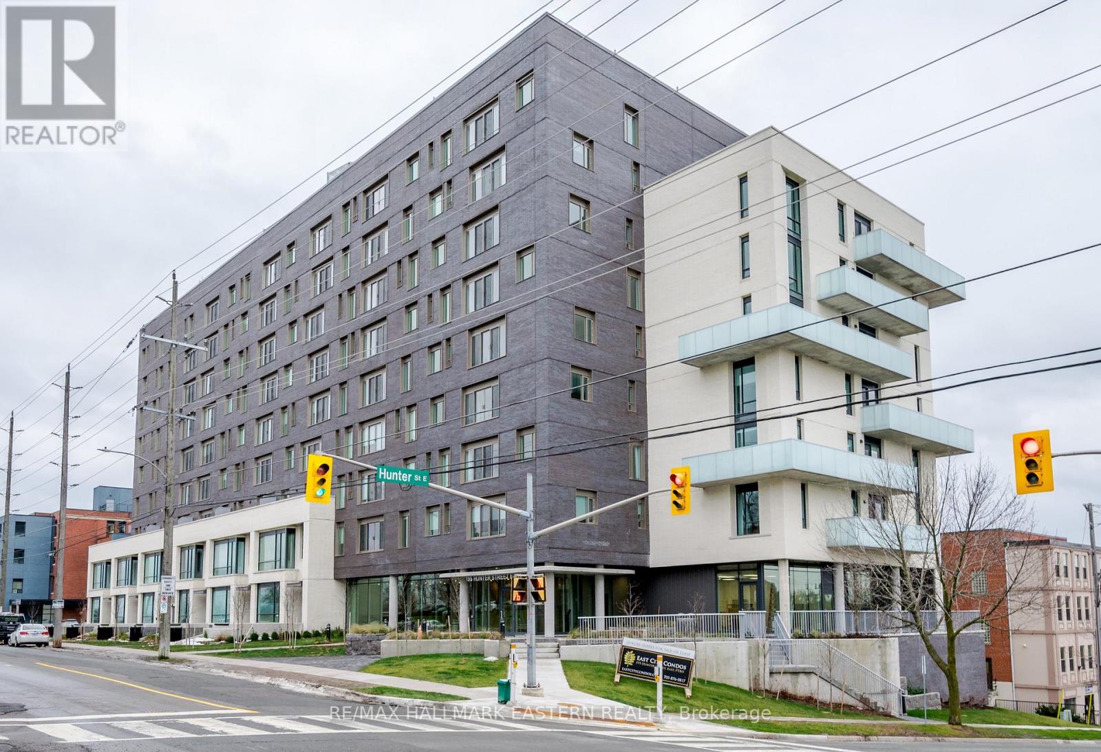 505 - 195 Hunter Street E, Peterborough East (Central), Ontario  K9H 0K6 - Photo 1 - X12031207