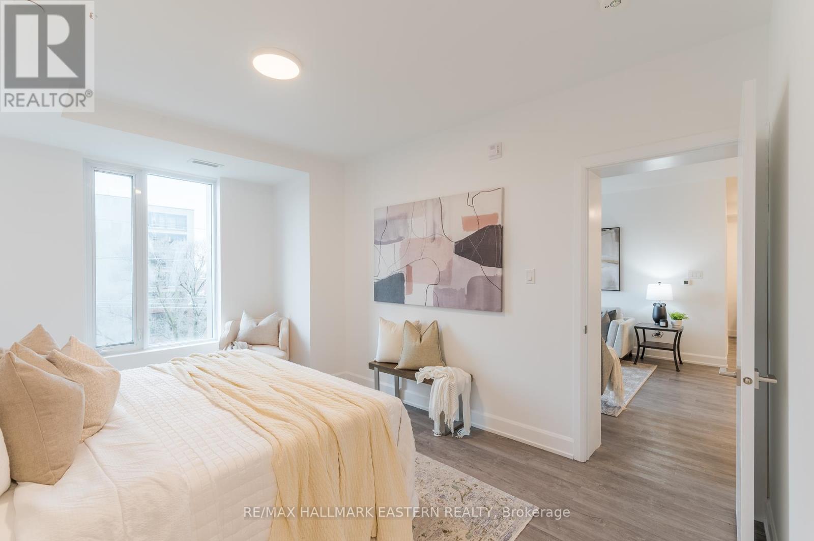 505 - 195 Hunter Street E, Peterborough East (Central), Ontario  K9H 0K6 - Photo 18 - X12031207