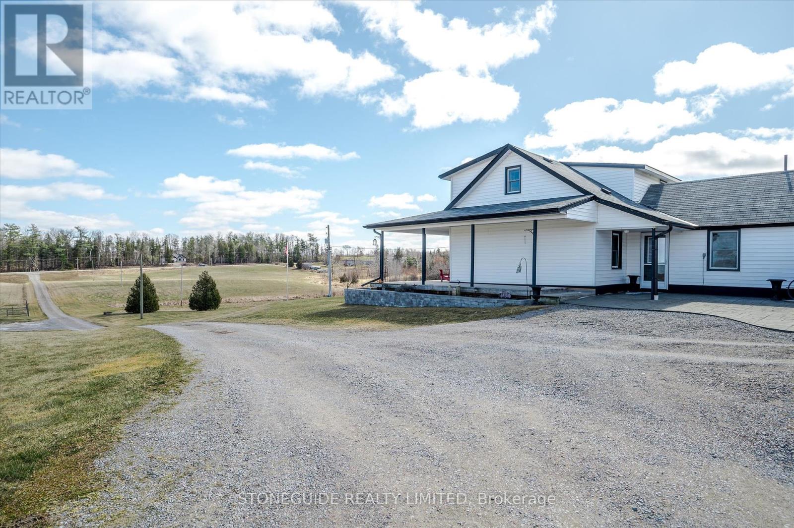 1320 Heritage Line, Otonabee-South Monaghan, Ontario  K0L 2G0 - Photo 38 - X12031674