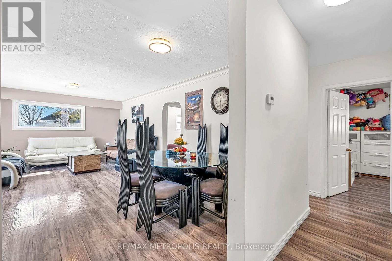 5400 Regional Rd 18, Clarington, Ontario  L0A 1J0 - Photo 3 - E12033154