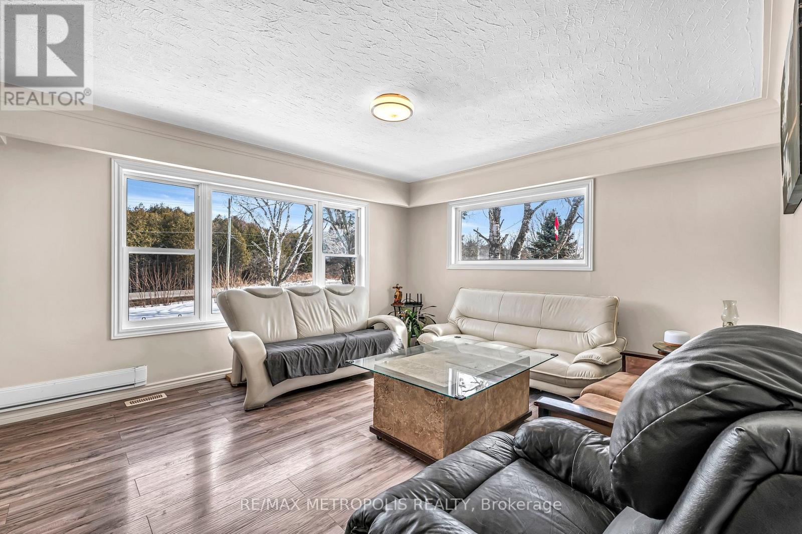 5400 Regional Rd 18, Clarington, Ontario  L0A 1J0 - Photo 9 - E12033154