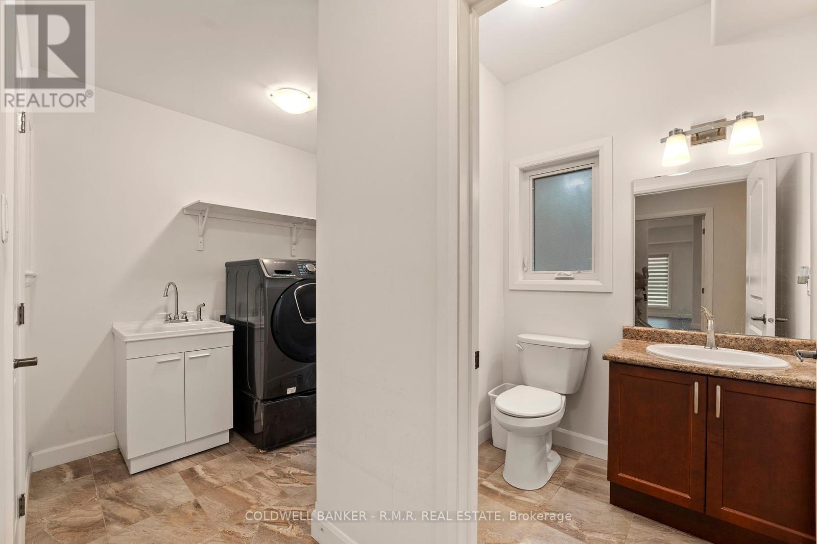 60 Alcorn Drive, Kawartha Lakes (Lindsay), Ontario  K9V 0M7 - Photo 27 - X12035100