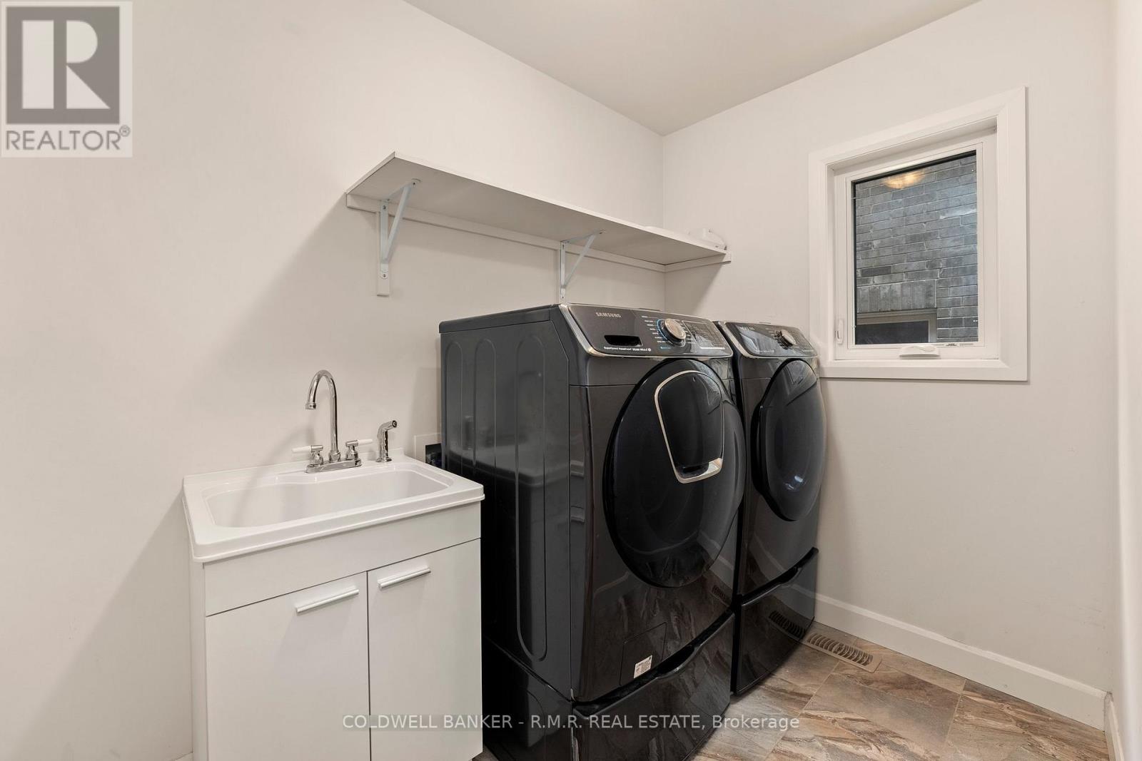 60 Alcorn Drive, Kawartha Lakes (Lindsay), Ontario  K9V 0M7 - Photo 29 - X12035100