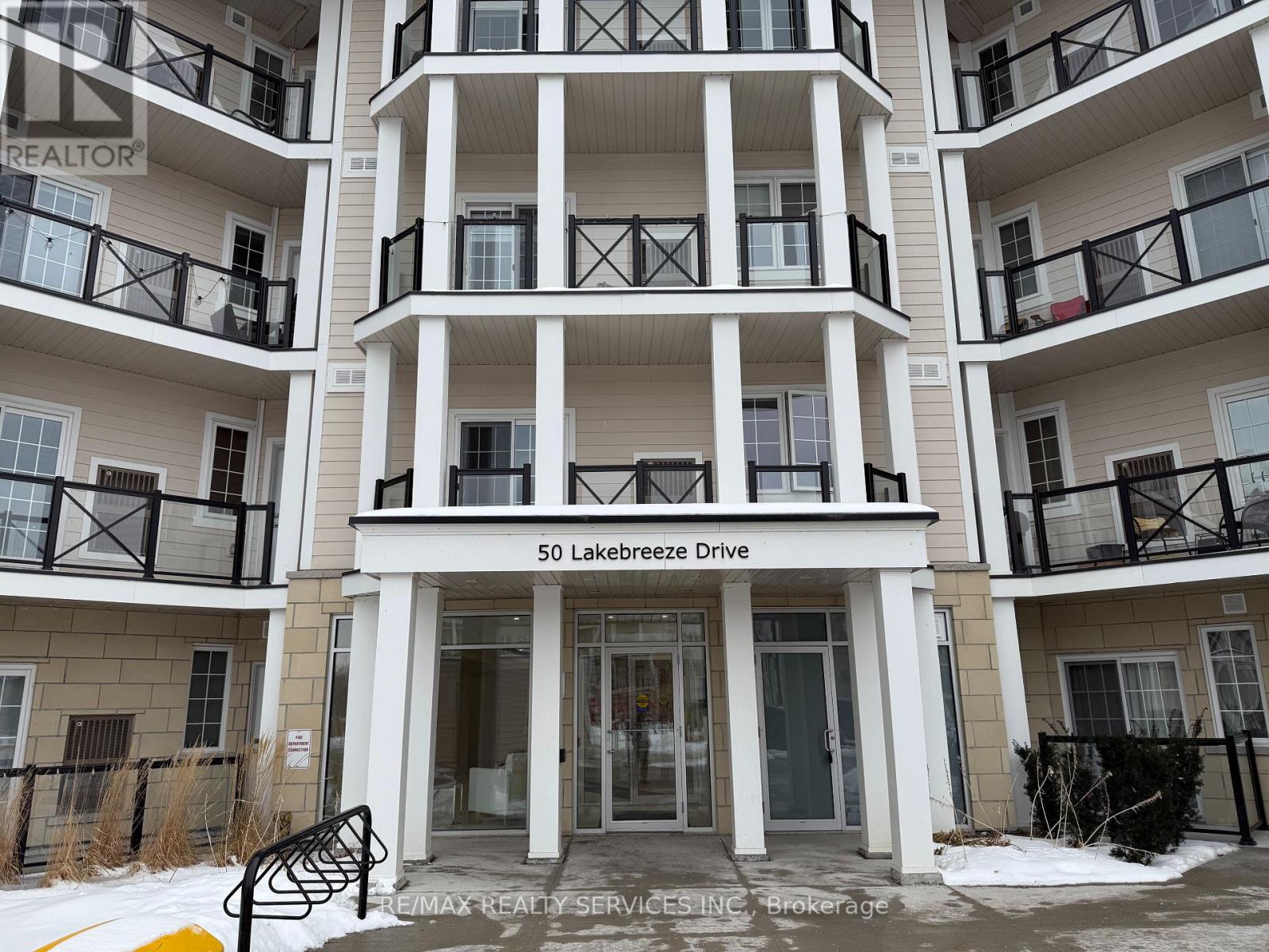 229 - 50 Lakebreeze Drive, Clarington (Newcastle), Ontario  L1B 1N4 - Photo 2 - E12035893