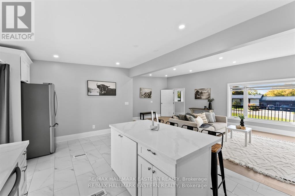 1037 East Communication Road, Selwyn, Ontario  K0L 1H0 - Photo 13 - X12035955