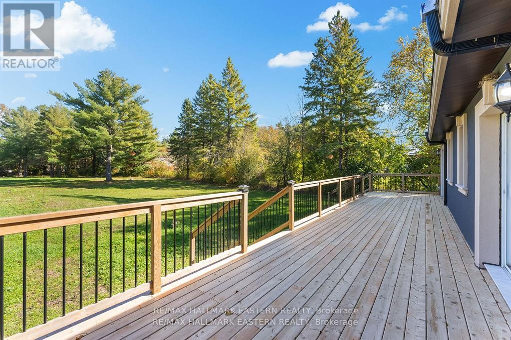 1037 East Communication Road, Selwyn, Ontario  K0L 1H0 - Photo 30 - X12035955