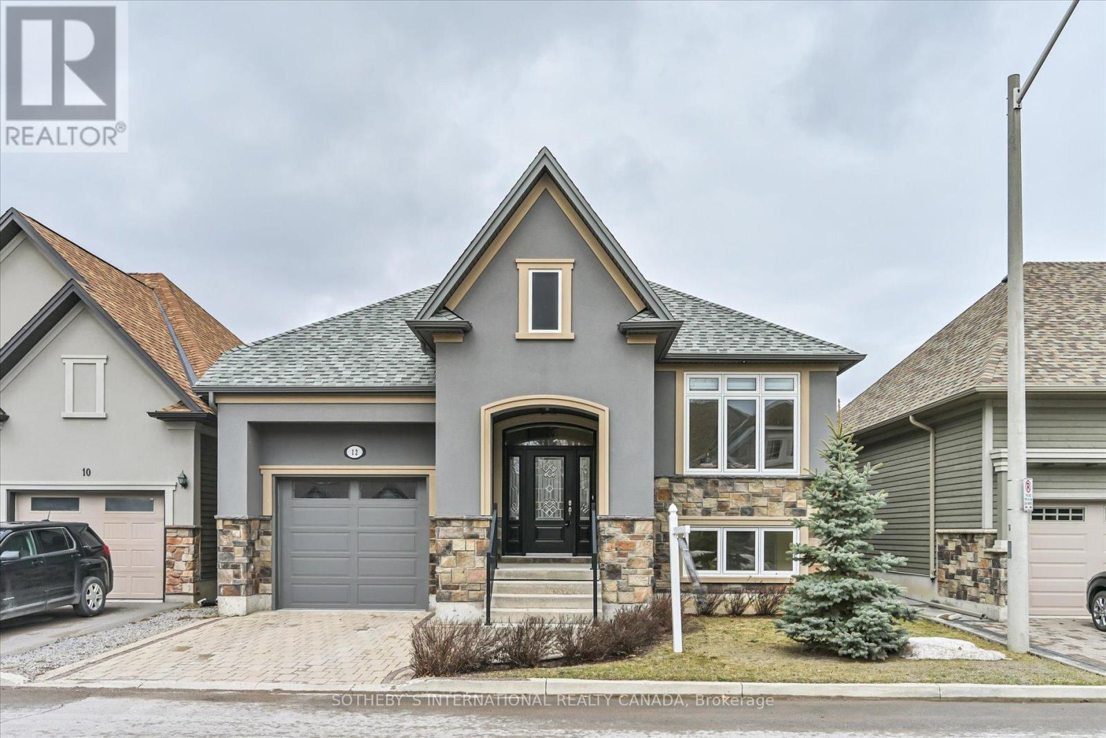 38 - 12 Lockside Drive, Peterborough South (West), Ontario  K9J 8T1 - Photo 1 - X12036857