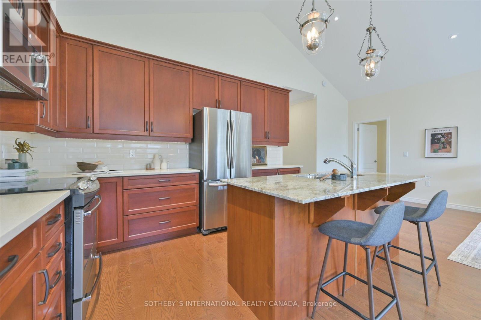 38 - 12 Lockside Drive, Peterborough South (West), Ontario  K9J 8T1 - Photo 3 - X12036857