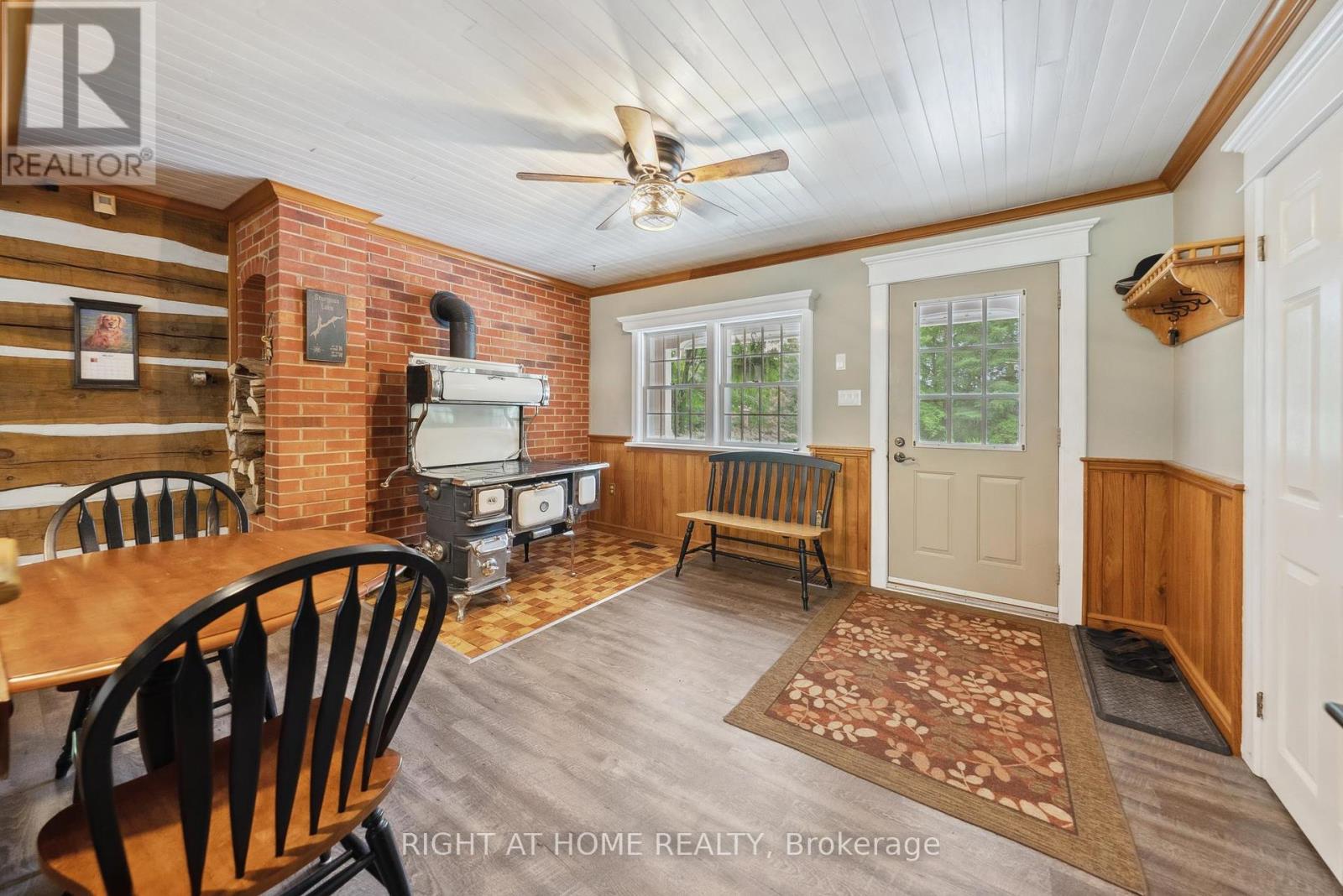 3507 Highway 35 N Highway, Kawartha Lakes (Fenelon), Ontario  K9V 4R1 - Photo 6 - X12037108