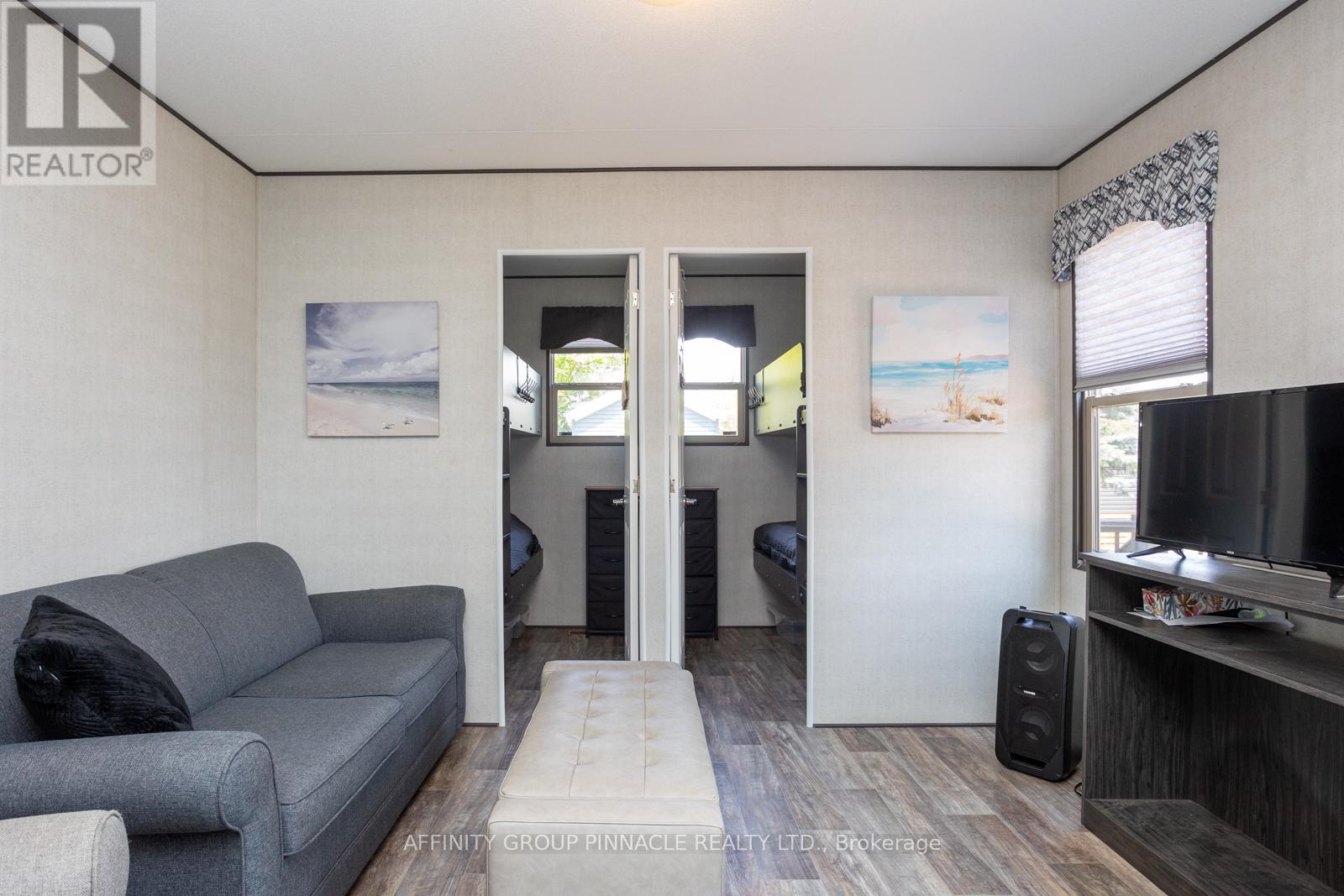 96 - 657 Thunder Bridge Road, Kawartha Lakes (Ops), Ontario  K9V 4R1 - Photo 7 - X12038402