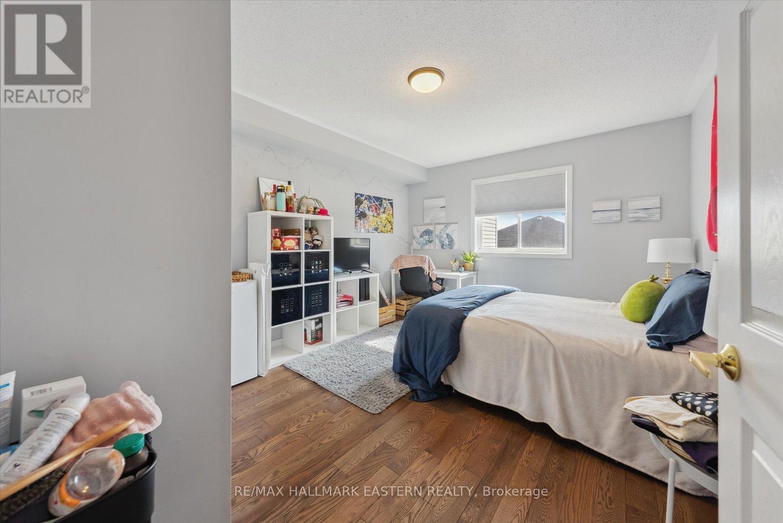 257 Tobin Court, Peterborough North (North), Ontario  K9H 7S7 - Photo 15 - X12040018